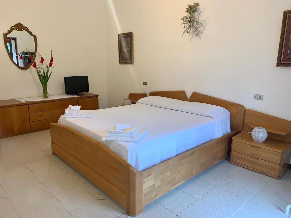 Reginaldo'S Home Nesso Ngoại thất bức ảnh